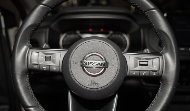 								Nissan Qashqai full									