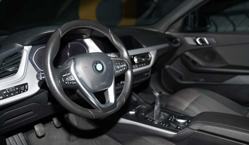 								BMW Serie 1 full									