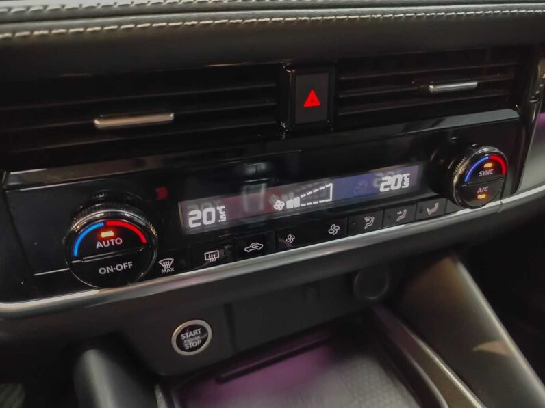 								Nissan Qashqai full									