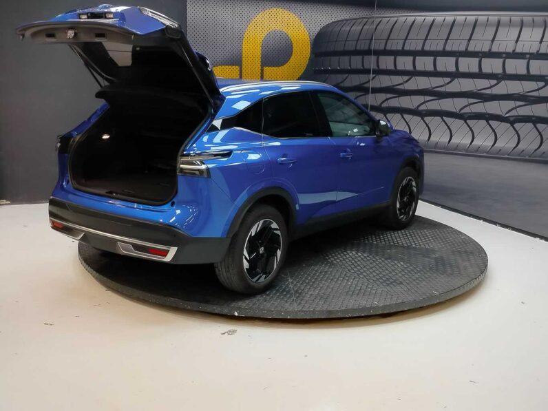 								Nissan Qashqai full									