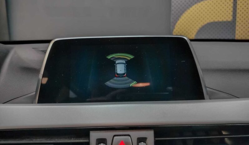 								BMW X1 full									