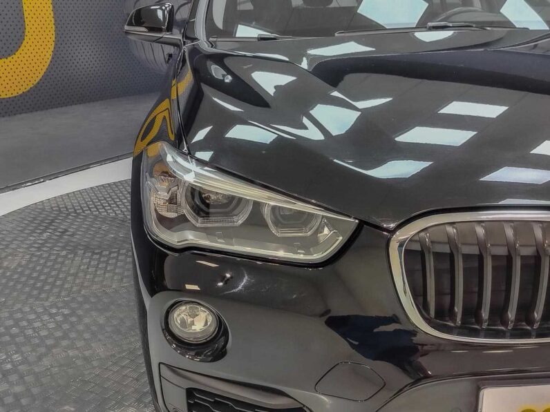 								BMW X1 full									