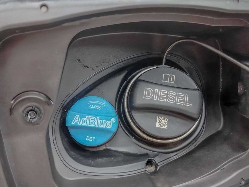 								BMW X1 full									