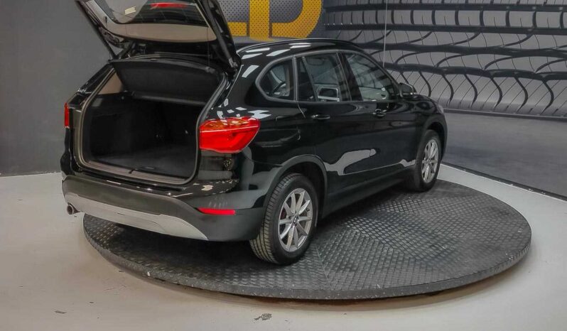 								BMW X1 full									