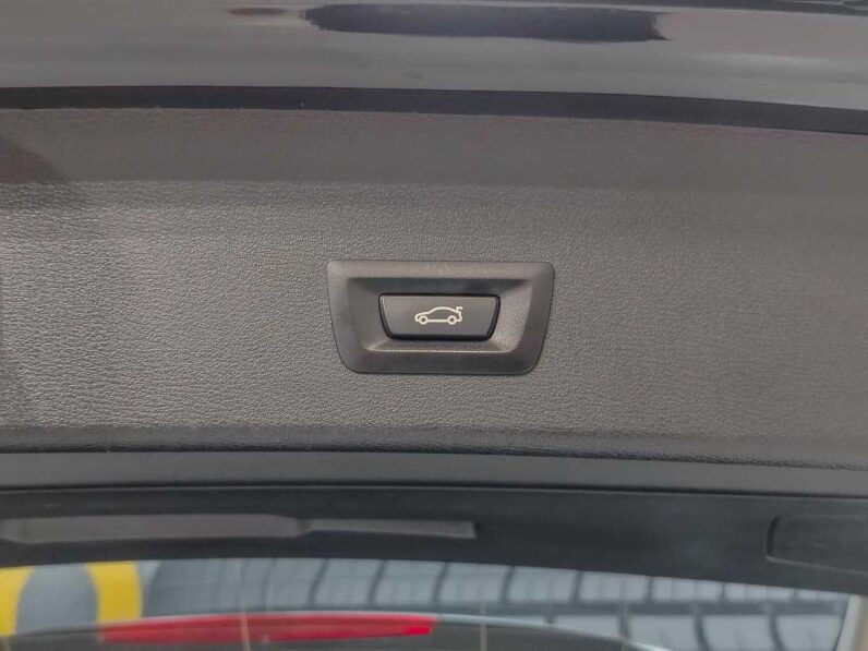 								BMW X1 full									
