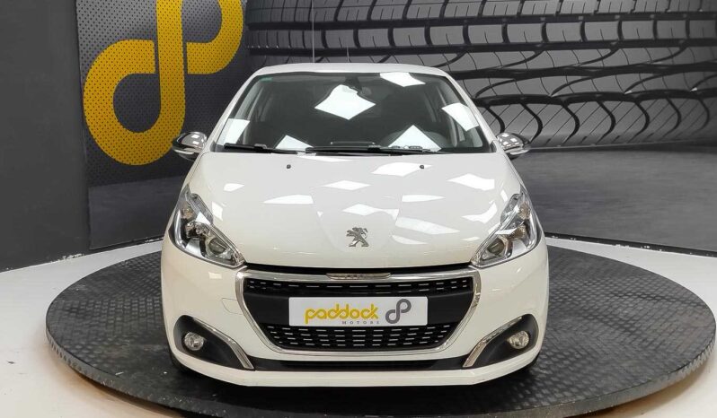 								Peugeot 208 full									