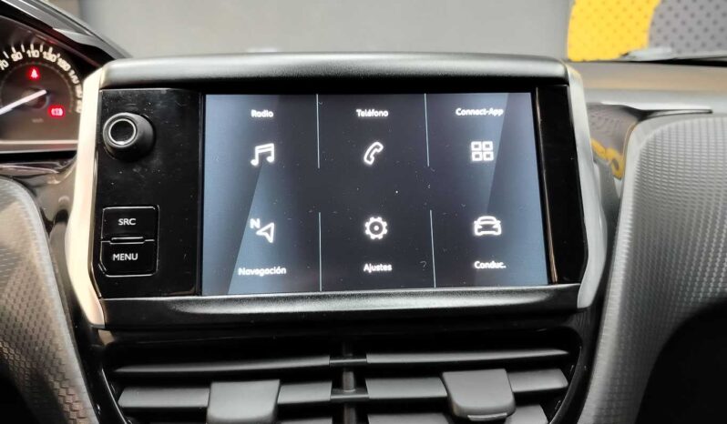 								Peugeot 208 full									