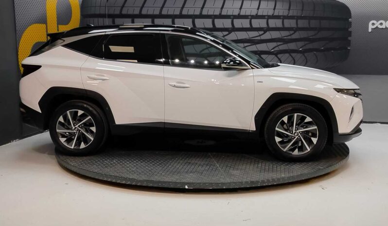 								Hyundai Tucson full									
