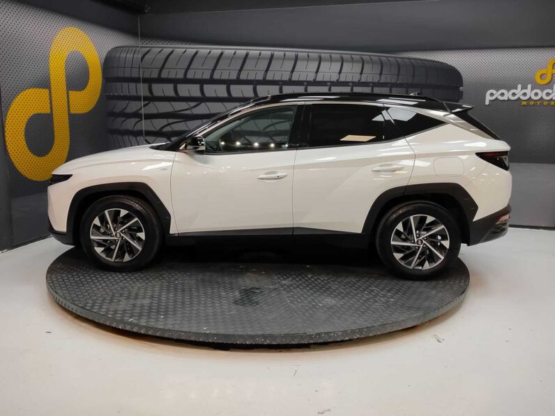 								Hyundai Tucson full									