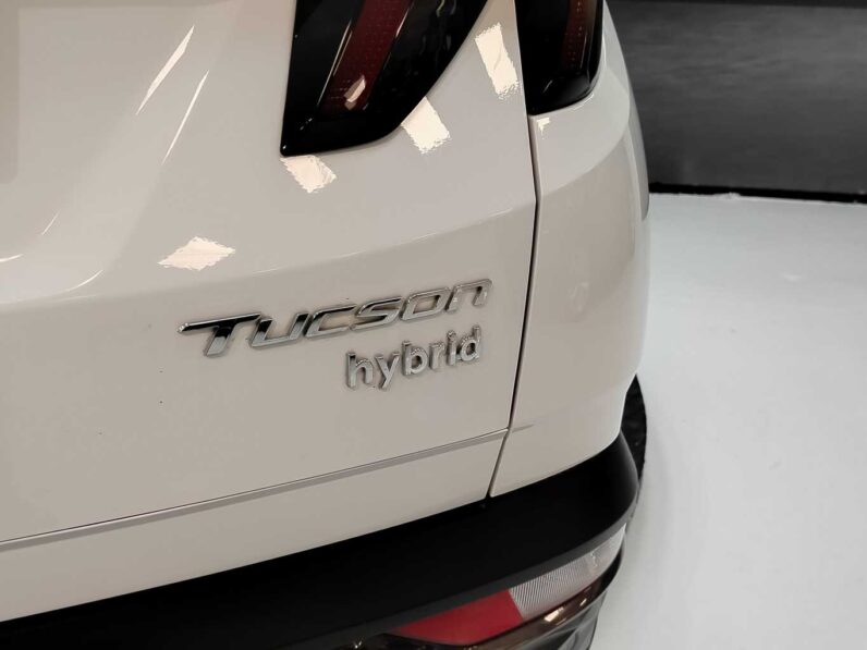 								Hyundai Tucson full									