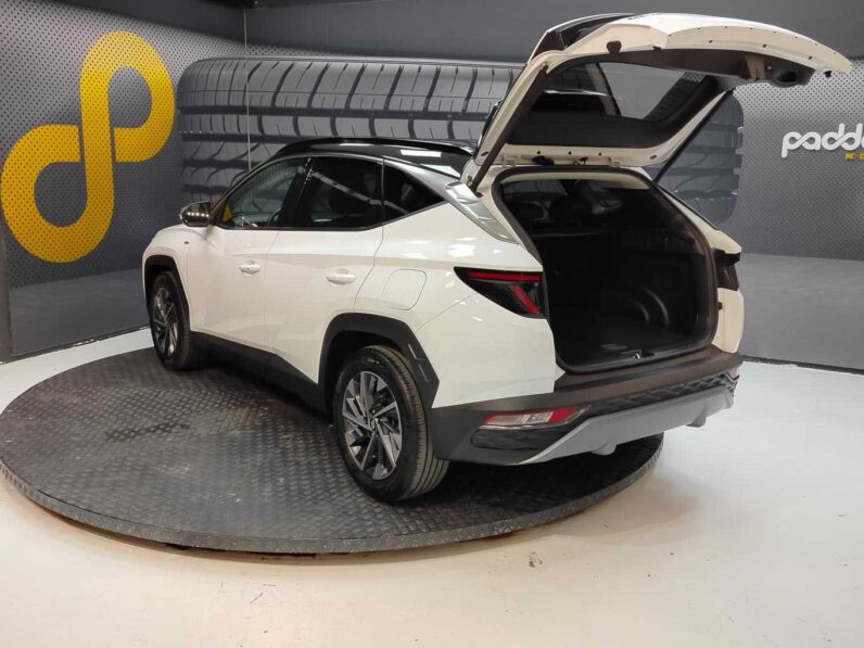 								Hyundai Tucson full									