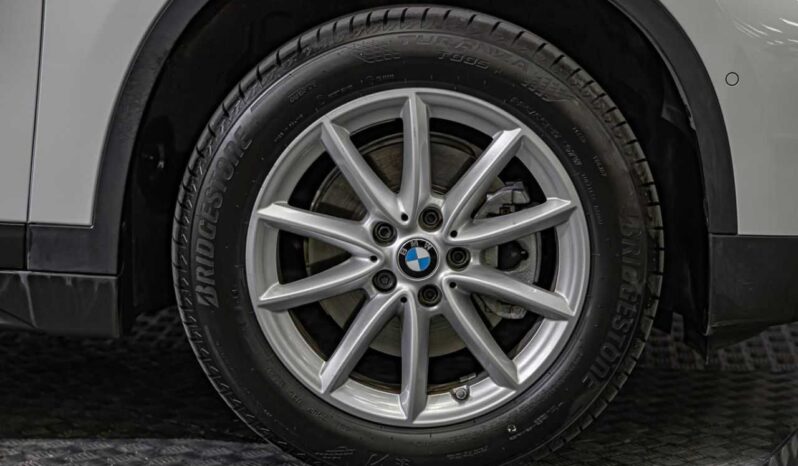 								BMW X1 full									