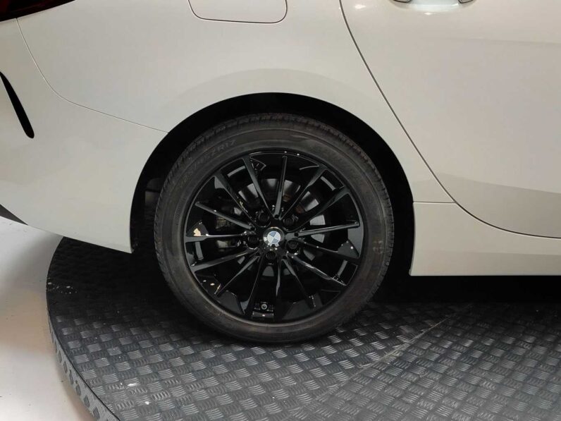 								BMW Serie 2 full									