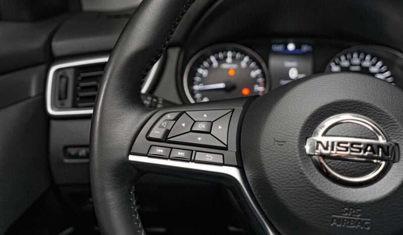 								Nissan Qashqai full									