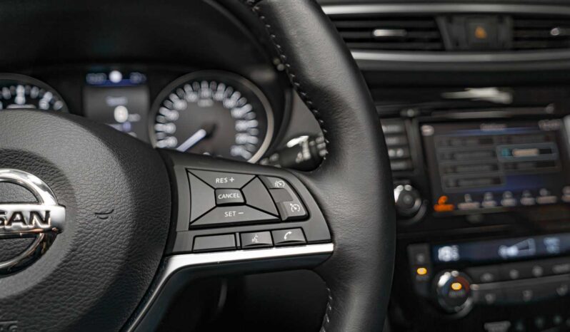 								Nissan Qashqai full									