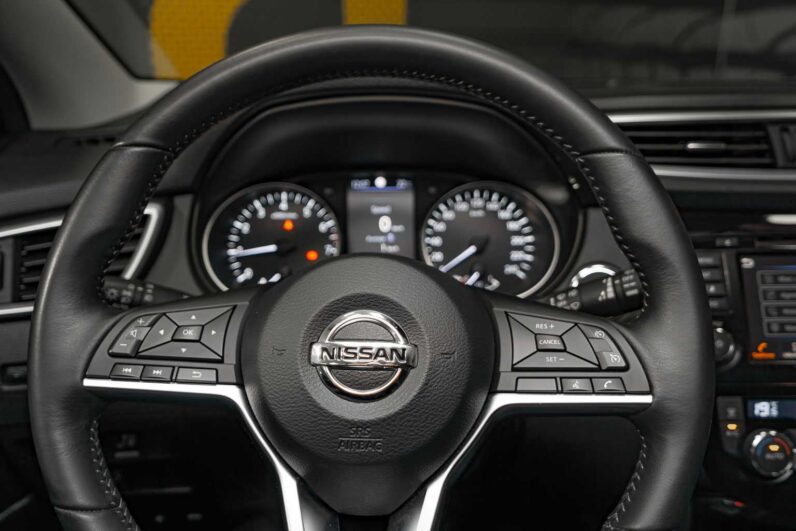 								Nissan Qashqai full									