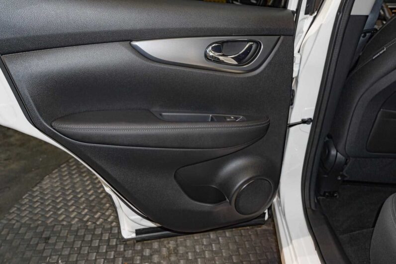 								Nissan Qashqai full									
