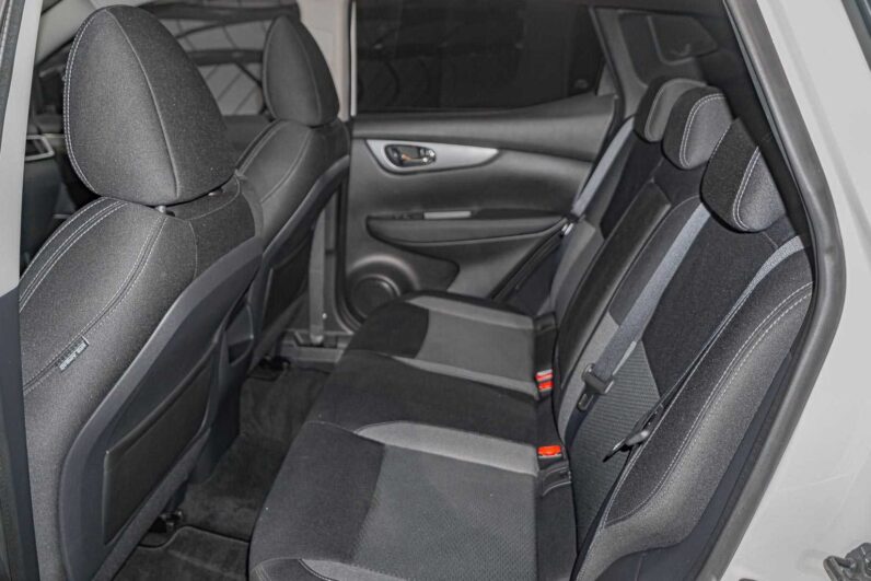 								Nissan Qashqai full									
