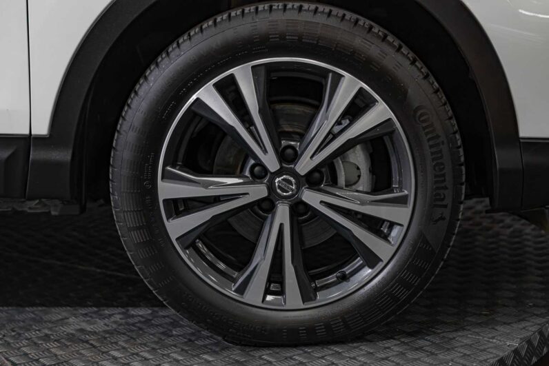 								Nissan Qashqai full									
