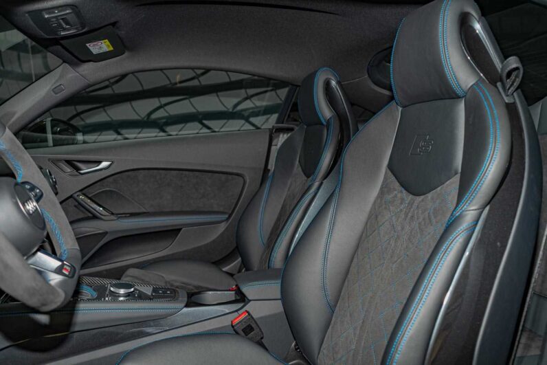 								Audi TT full									