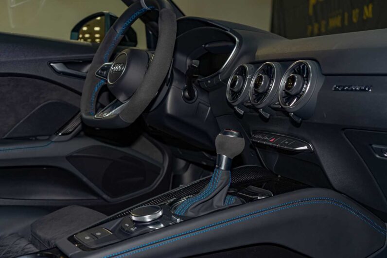 								Audi TT full									