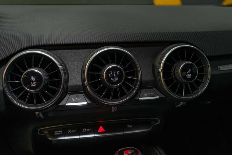 								Audi TT full									