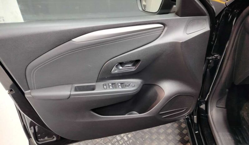 								Opel Corsa full									