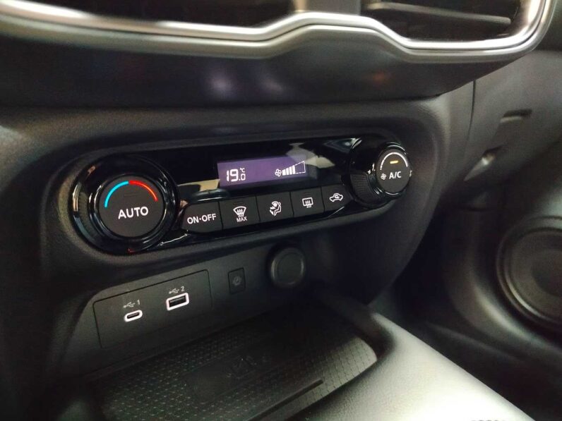 								Nissan Juke full									