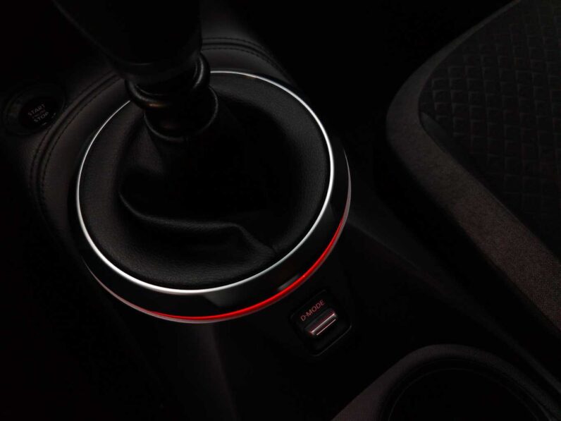 								Nissan Juke full									