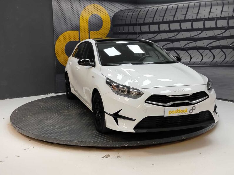 								Kia Ceed full									