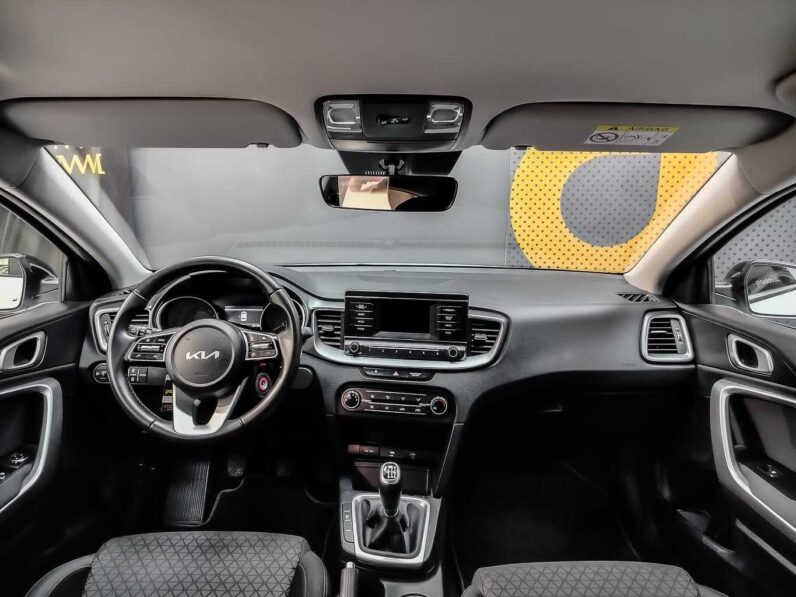 								Kia Ceed full									