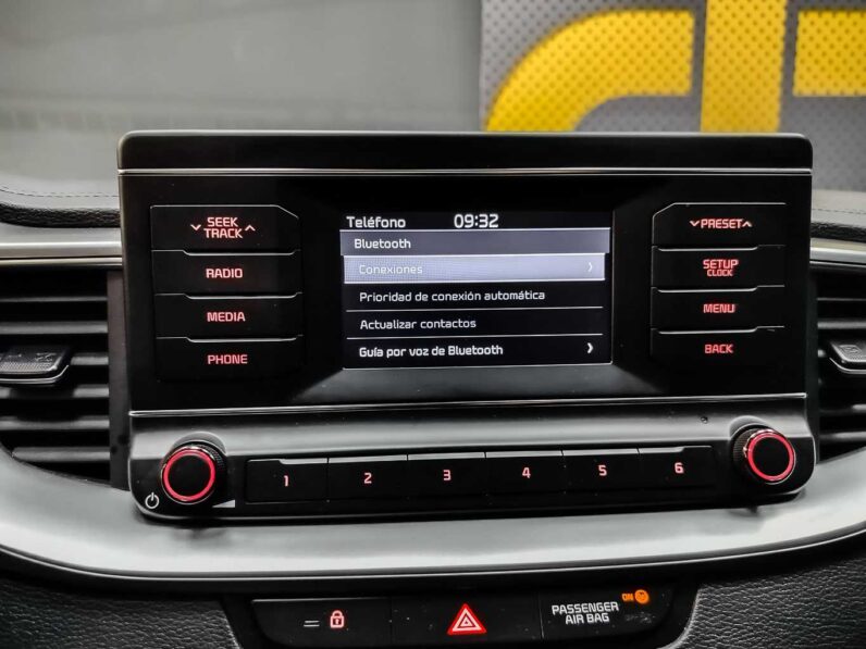 								Kia Ceed full									