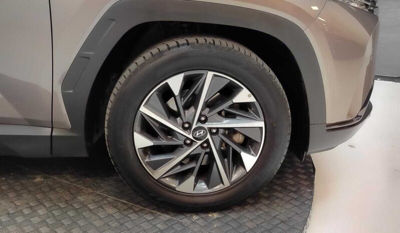 								Hyundai Tucson full									