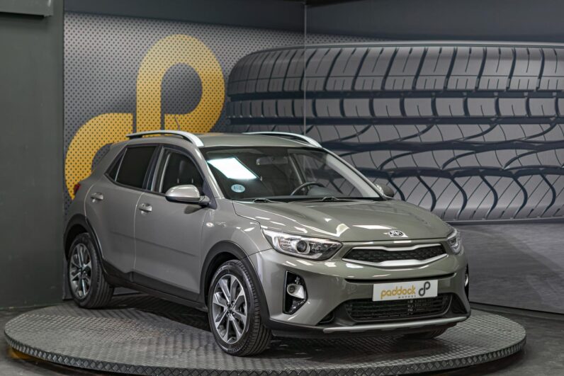 								Kia Stonic full									