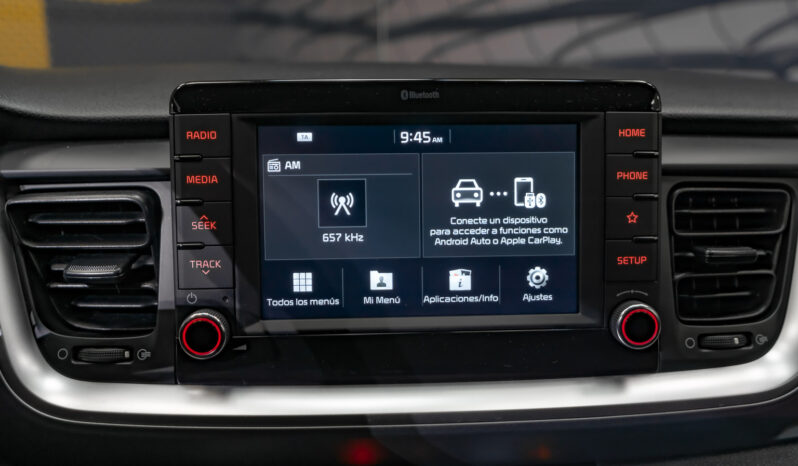 								Kia Stonic full									
