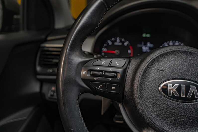 								Kia Stonic full									