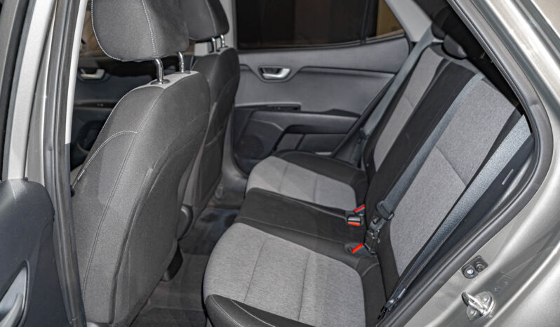 								Kia Stonic full									