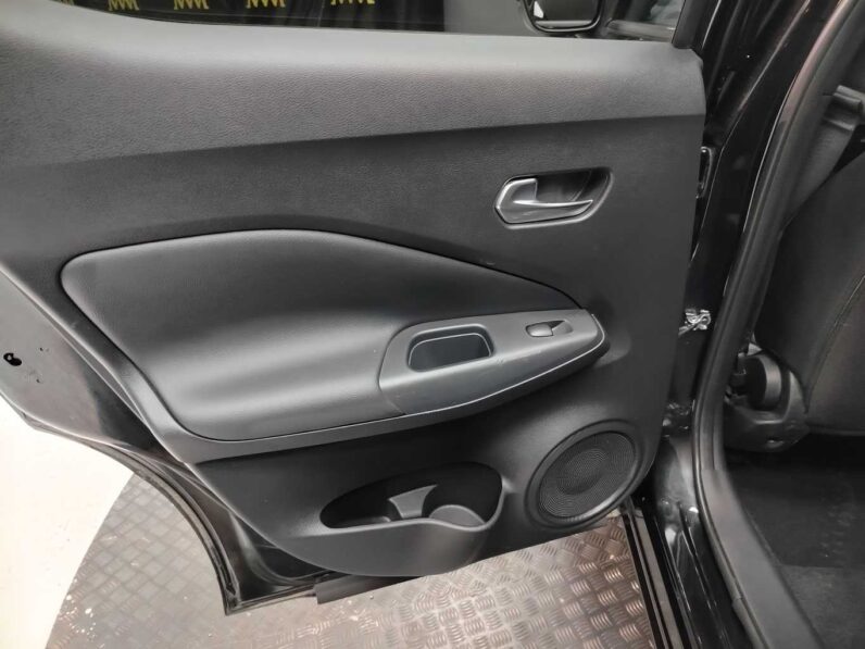 								Nissan Juke full									