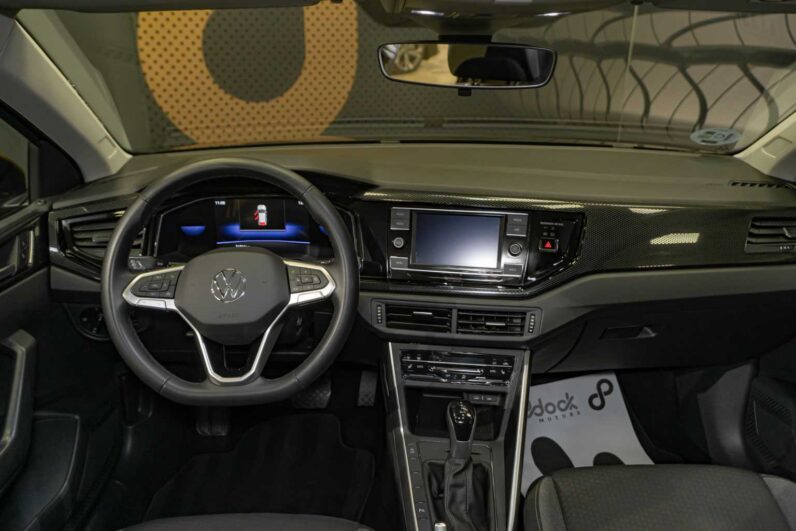 								Volkswagen Taigo full									