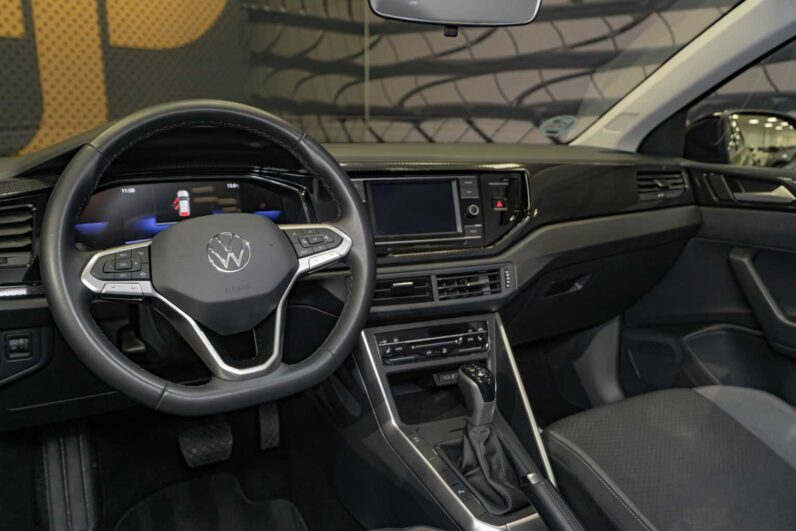 								Volkswagen Taigo full									