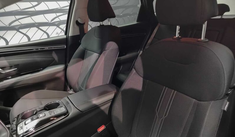 								Hyundai Tucson full									