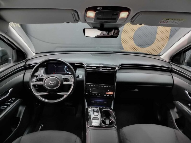 								Hyundai Tucson full									