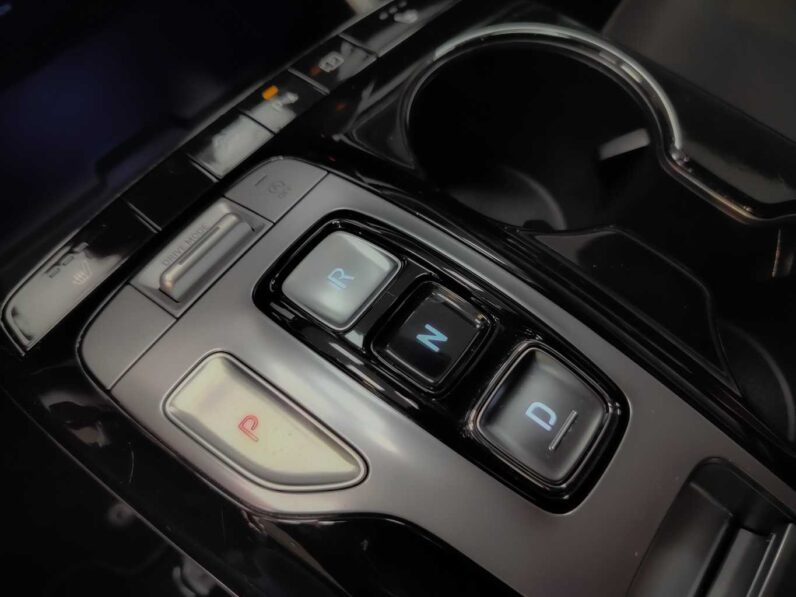 								Hyundai Tucson full									