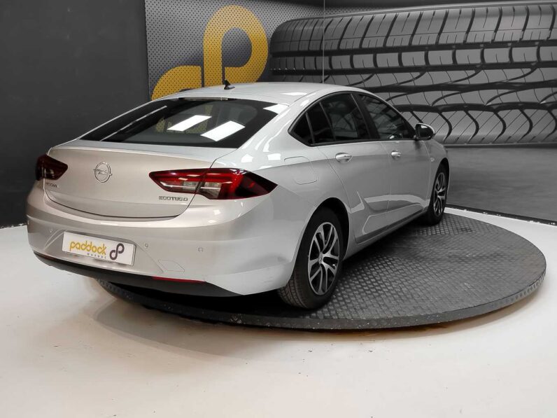 								Opel Insignia full									