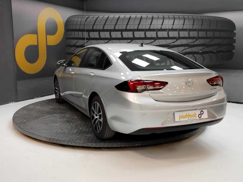 								Opel Insignia full									