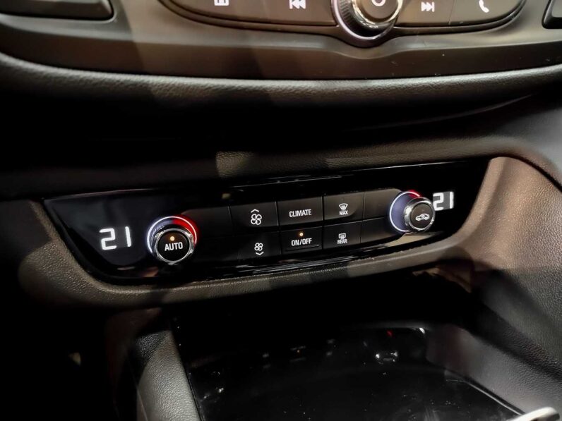 								Opel Insignia full									