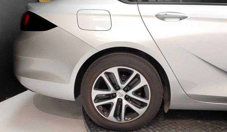 								Opel Insignia full									