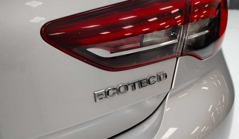 								Opel Insignia full									