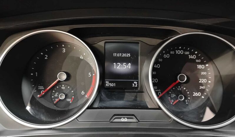 								Volkswagen Tiguan full									