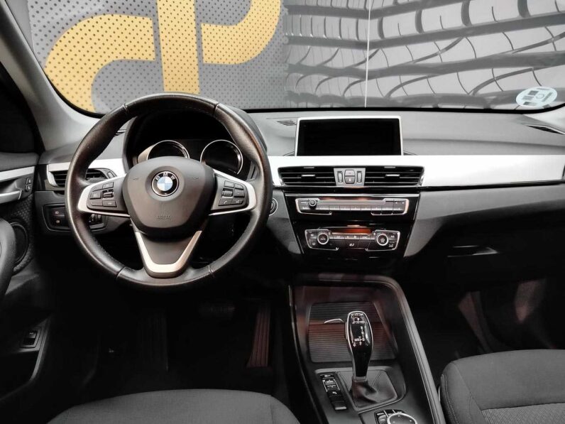 								BMW X1 full									